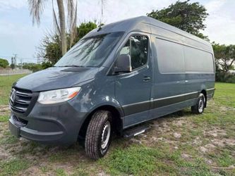 2019 Mercedes-Benz Sprinter 2500 Cargo