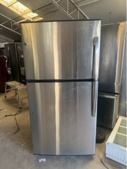 GE REFRIGERATOR