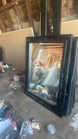 Wall mirror