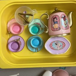Disney Princess tea set