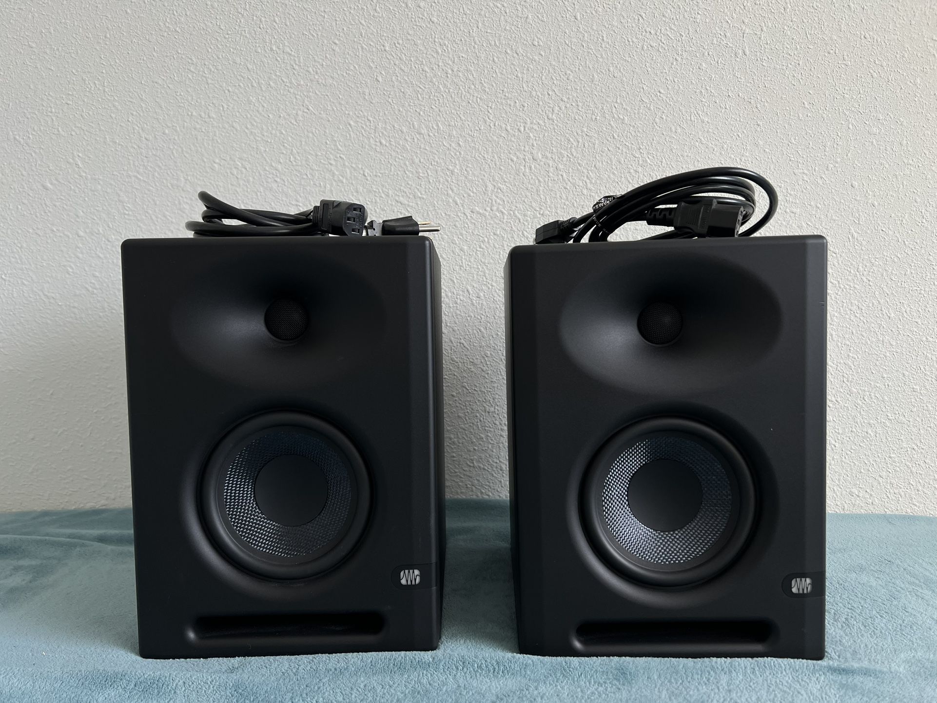 Presonus Eris E5 pair