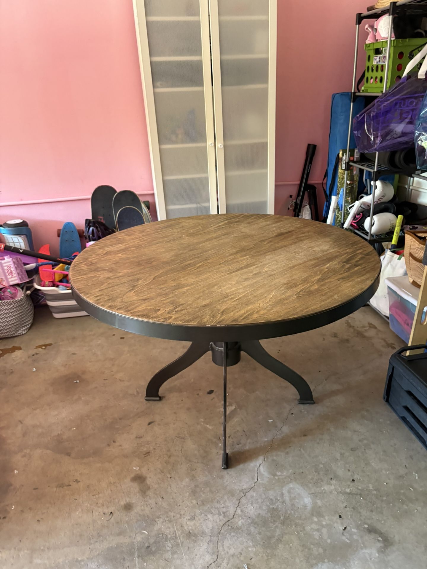 Round Dining Table