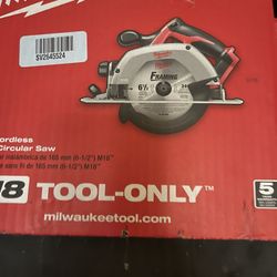 Milwaukee M18 Skill Saw 