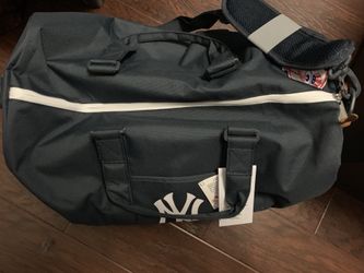 Yankees Hershel Duffle NEW