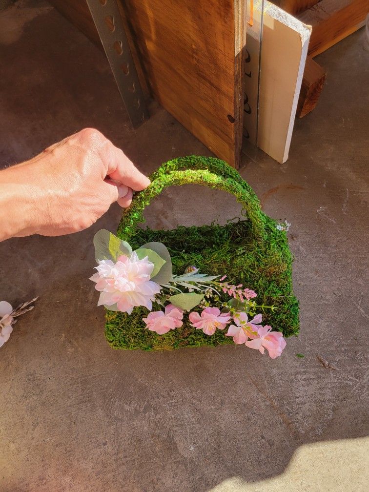 Moss Purse  Decoration 