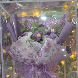 Crochet Flowers With Plastic Box