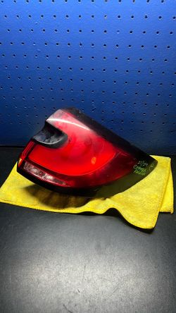 2021 to 2026 Chrysler Pacifica passenger side taillight