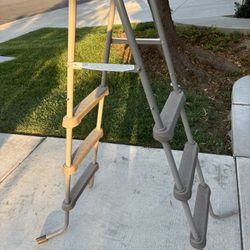 Pool Ladder 