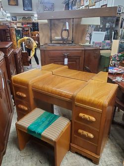 Waterfall Vanity With Mirror and Matching Bench Beautiful