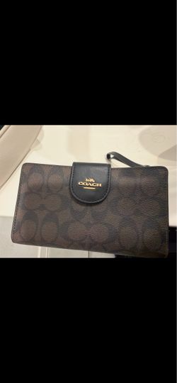 Coach Signature Wallet Wristlet