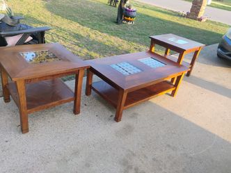 Coffee Table/ End Table Set