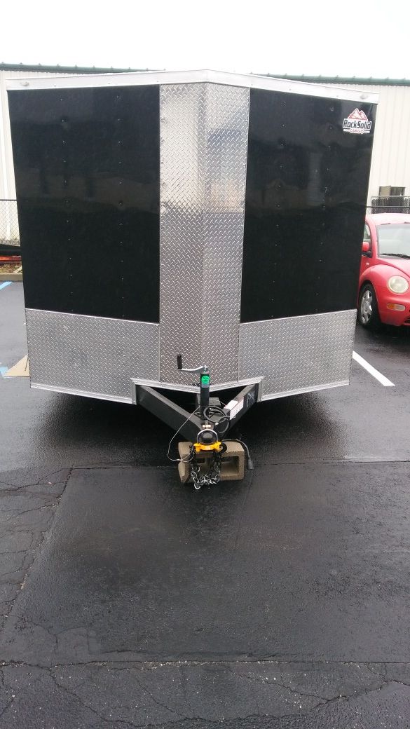 20' 24' 28' Vnose Enclosed Aluminum Trailers