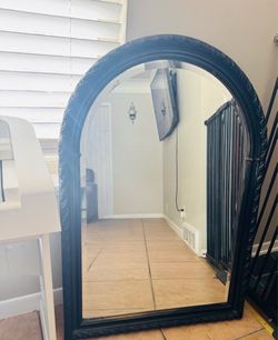 Arched Wall Mirror – $80 FIRM