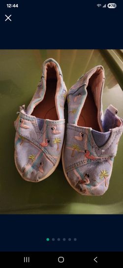 Toddler Girls Tom's Shoes