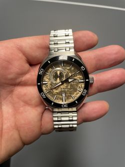 Grayton Cushion 24 Automatic Watch
