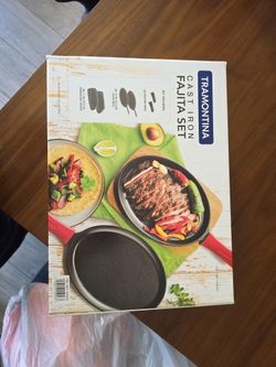 Tramontina Cat Iron Fajita Set