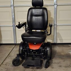 Practically new Mobility Pride Evo Power Chair.