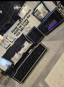 ✨️4pc Queen, King Bedrooms ✨️ Furniture Sectionals, Dining Avail