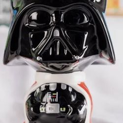 DARTH VADER GOBLET WITH HOT CHOCOLATE COCOA MIX