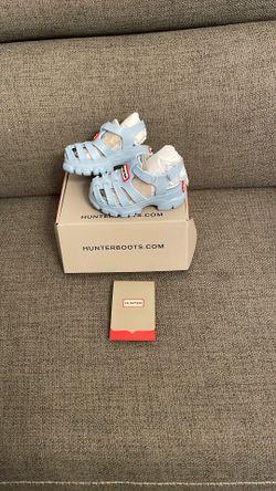 Hunter Toddler Girl Size 6 Clogs