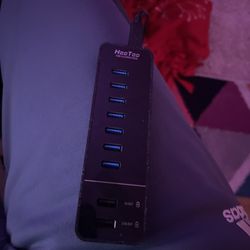 HooToo USB 3.0 Port Hub and Charger UHO10