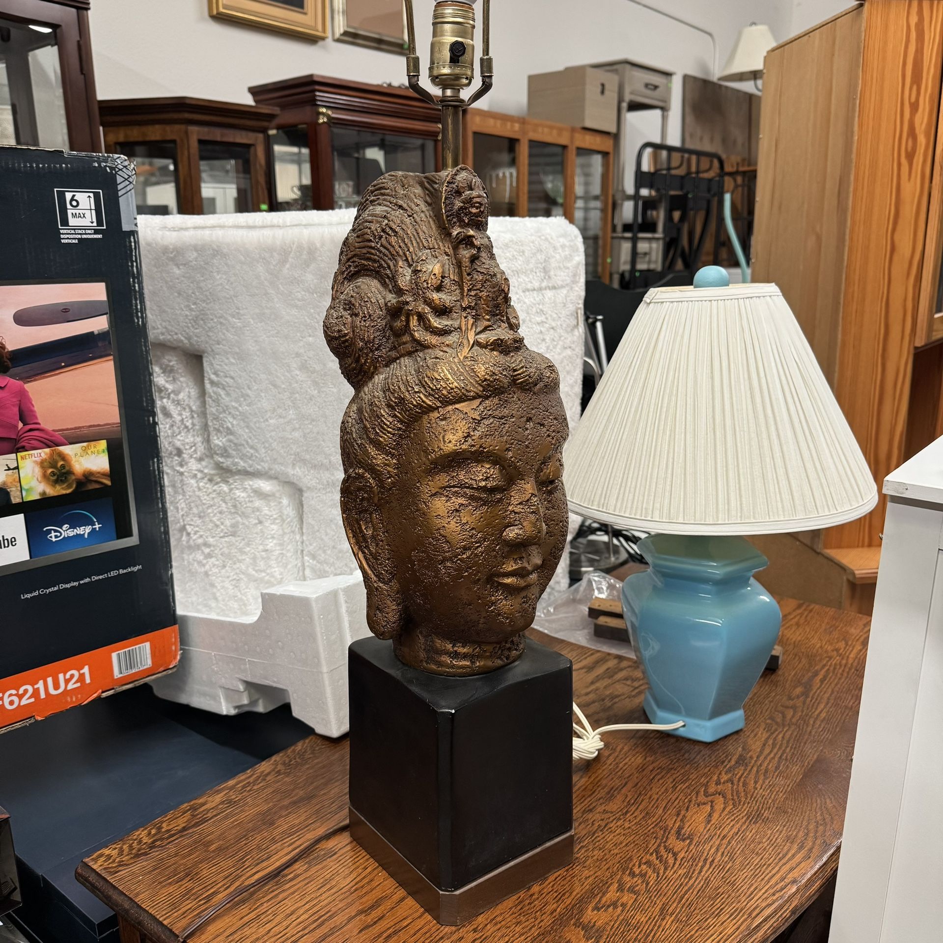 Vintage MID CENTURY MODERN Large Head of KWAN YIN Table Lamp HOLLYWOOD GLAM LOOK
