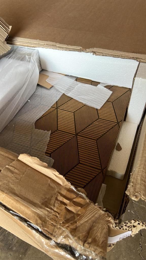Tachuri headboard deals