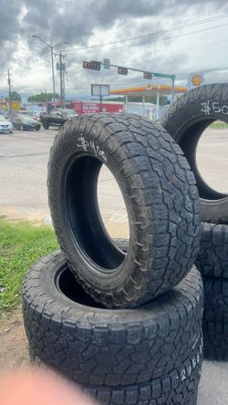 Toyo Tires LT275/65R20 (set of 4)