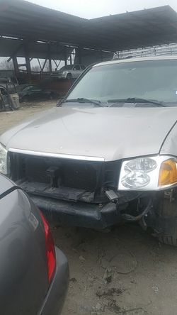 2004 gmc envoy for parts