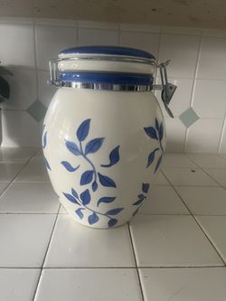Cookie Jar $5.00