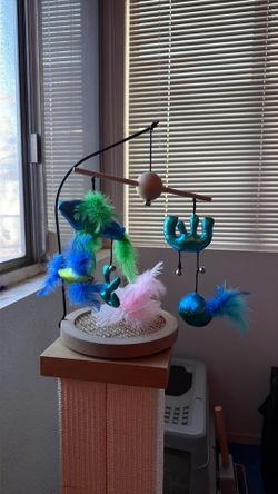 BRAND NEW cat nip scratch post dangly kitten toy.