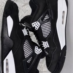 White Thunder Jordan 4