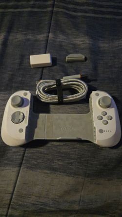 Scuf Nomad - Mobile Controller (iPhone Only)