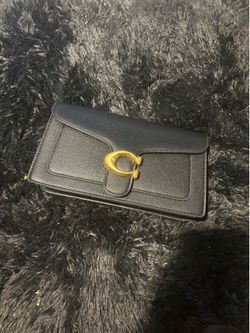 black coach bag