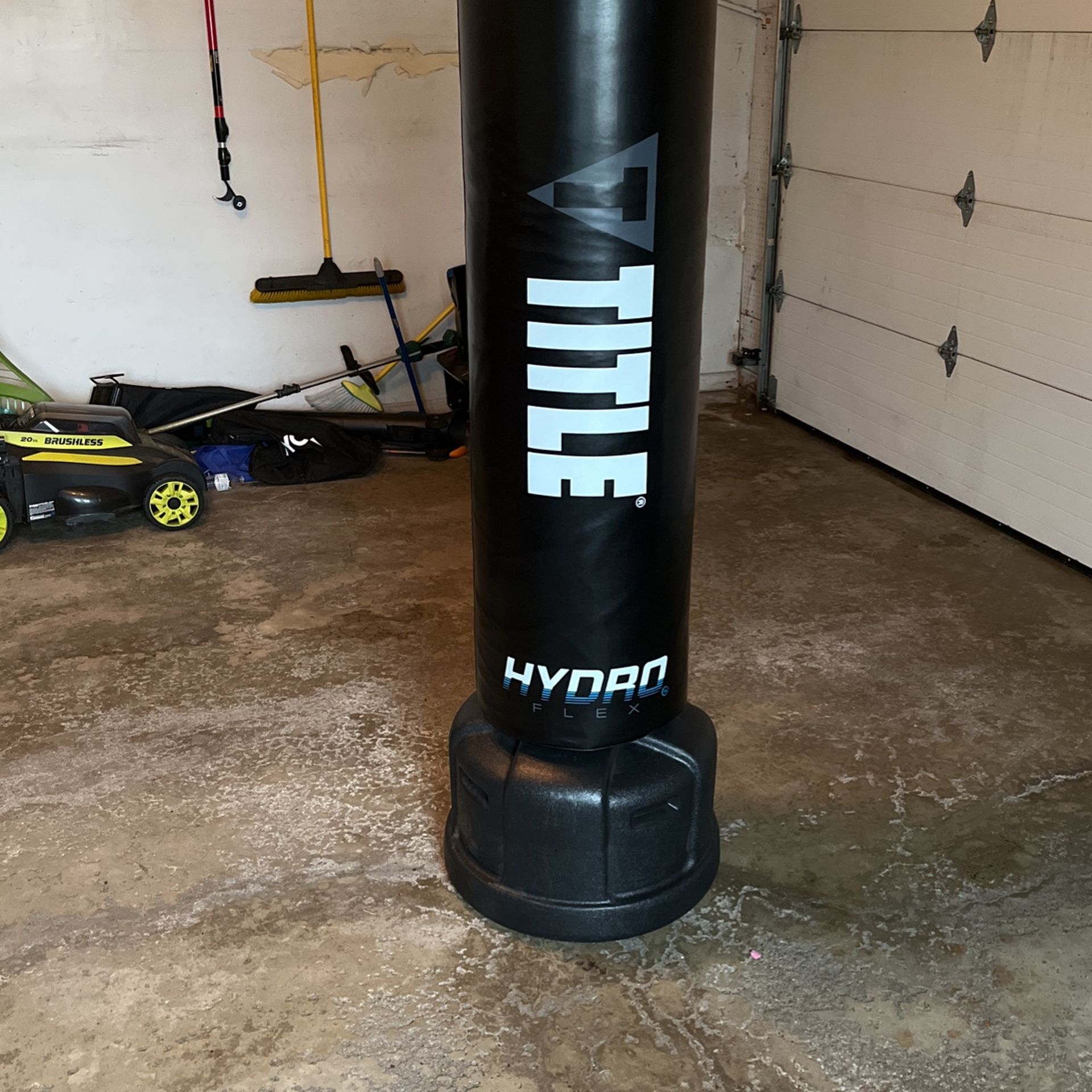 TitleĀ® Hydro Flex Stand-Up Punching bag