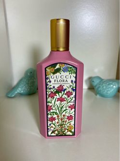 Gucci Flora Gorgeous Gardenia Eau de Parfum 3.3oz (100ml)