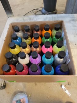 Airbrush paints