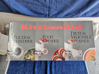 KitchenAid Slicer/Food Grinder/Fruit and Vegetable Strainer