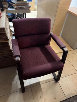 FREE Maroon Padded Chair