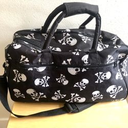 Skull and Cross Bones Skeleton Travel Bag Tote Gym Goth