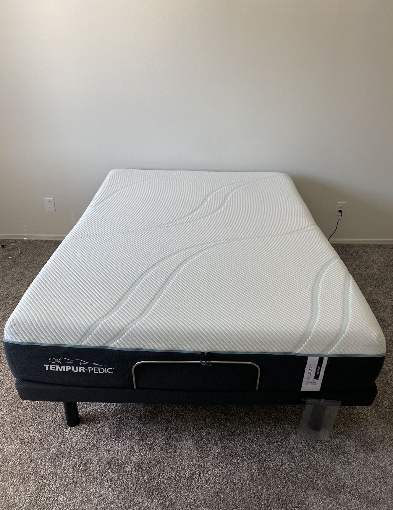 Queen Tempur-Pedic Ergo Bedframe