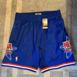 Brand new with tags Mitchell  and Ness All Star game shorts size XL 