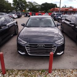 2022 Audi A4 Pure Luxury 