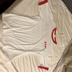 FTP Men’s White and Red T-shirt