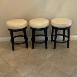 Swivel Chairs cream color 