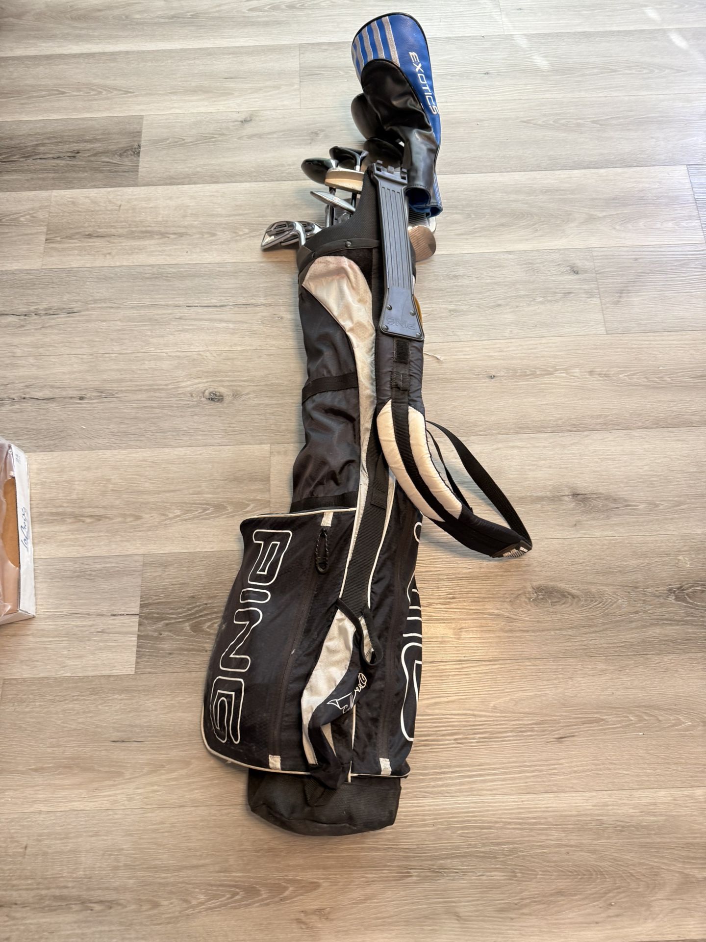 Mixed Set Of Clubs