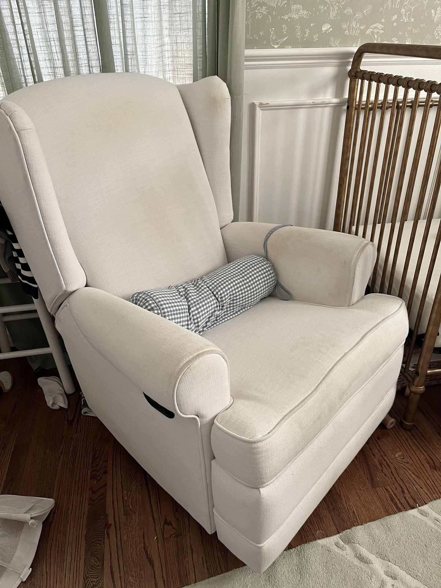 Pottery Barn Glider Chair for Sale in Los Angeles, CA OfferUp