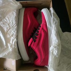 Vans Knu School sz 13 red and black 