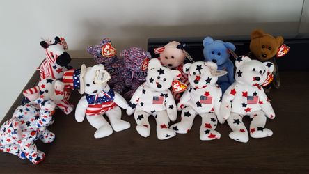 Patriotic beanies each separate