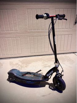 electric scooter Kids Razor E100 Glow electric scooter